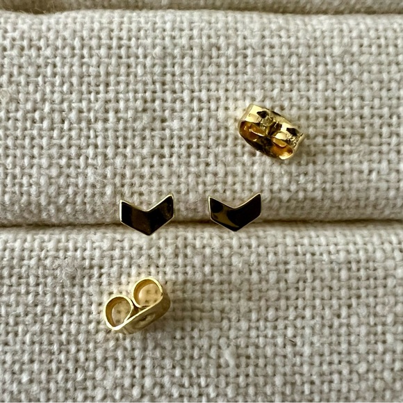 Gorjana Venice Chevron Stud Earrings - Picture 8 of 9